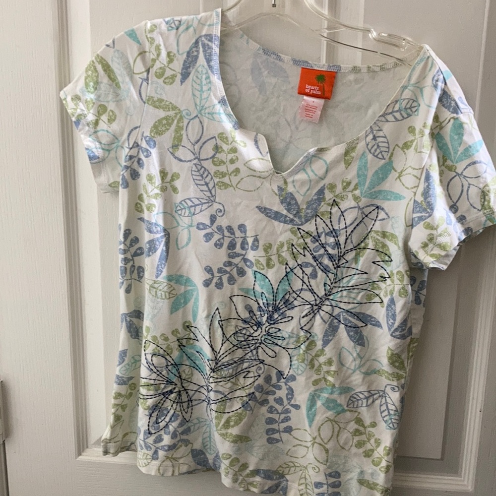 FINAL MARKDOWN Ladies’ hearts of palm Tee (S)